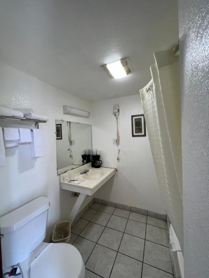 Budget Inn & Suites Freer Kültér fotó
